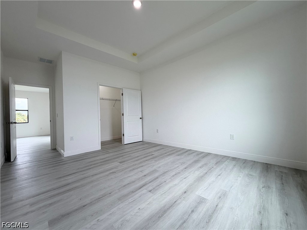 4 Bed SingleFamilyResidence for Sale in Port Labelle, FL — photo 12