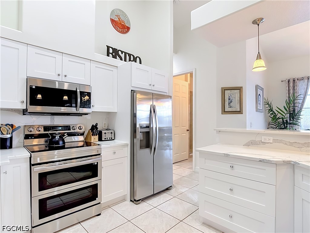 3 Bed Pool Home for Sale in Cape Coral, photo 12