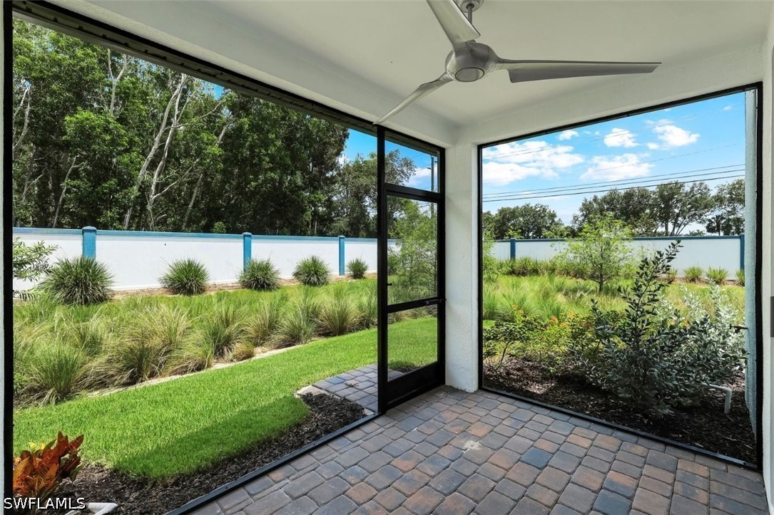 3 Bed Attached for Sale in Solis Grande, FL, $2,800 — photo 12