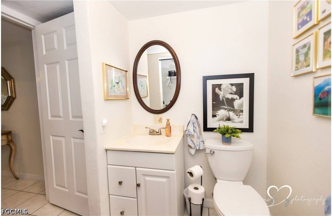 2 Bed SingleFamilyResidence for Sale in Fort Myers, FL — photo 12