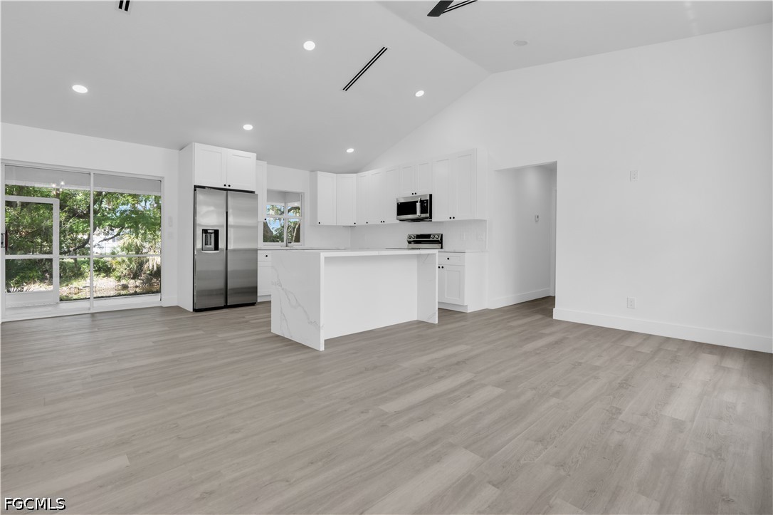 3 Bed SingleFamilyResidence for Sale in Port Charlotte, FL — photo 12