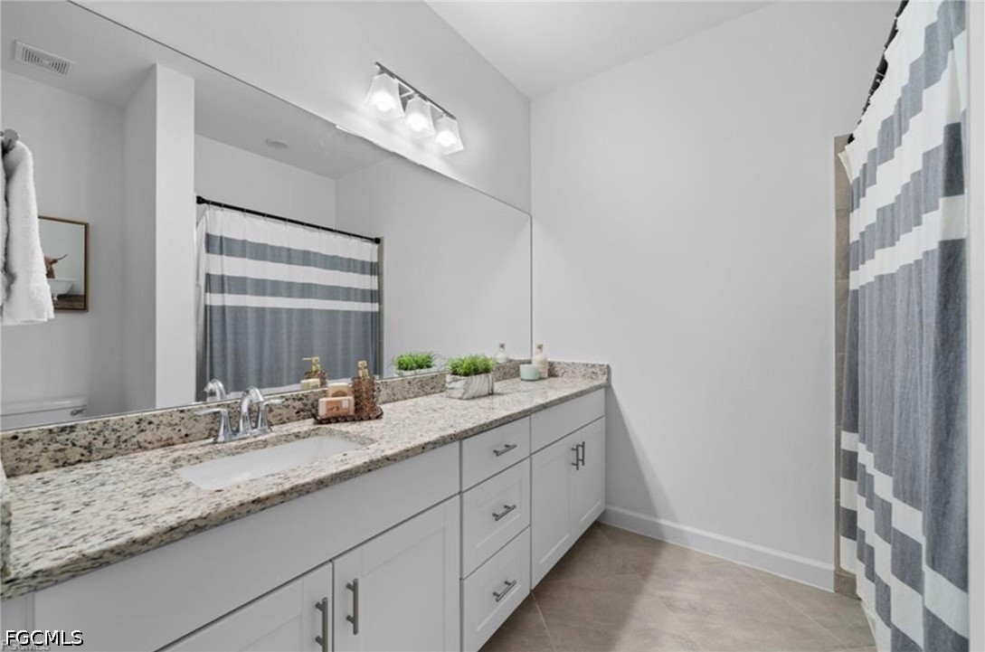 3 Bed Townhouse for Sale in Timber Creek, FL, $2,400 — photo 12