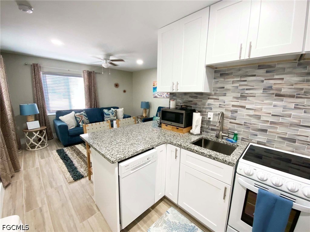 4 Bed Quadruplex for Sale in El Sol, FL, $1,250,000 — photo 12