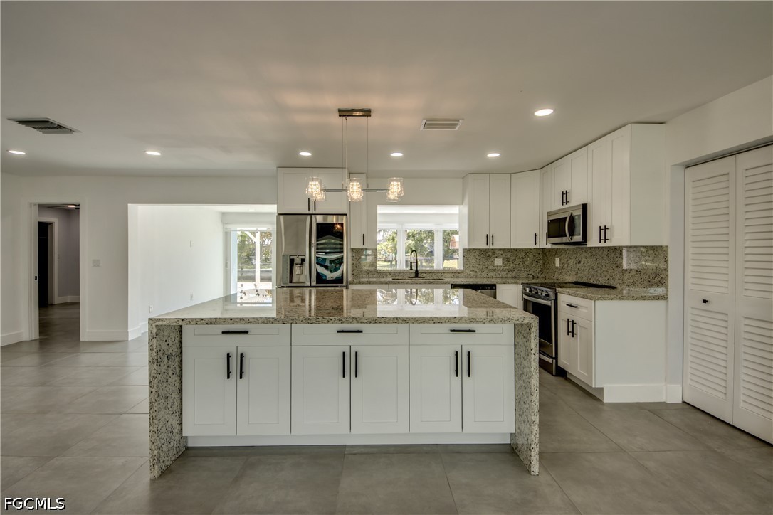 4 Bed Pool Home for Sale in North Fort Myers, FL, $2,700 — photo 12