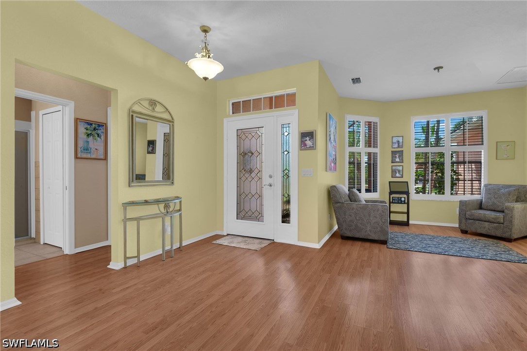 2 Bed SingleFamilyResidence for Sale in North Fort Myers, FL — photo 12