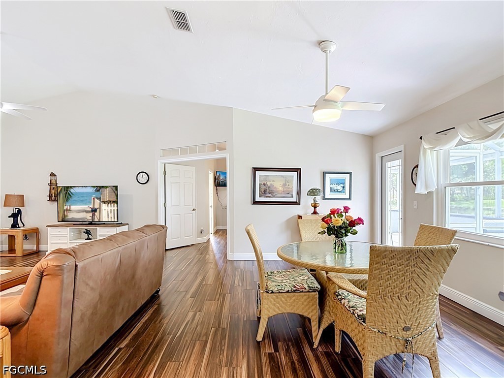 3 Bed SingleFamilyResidence for Sale in North Fort Myers, photo 12