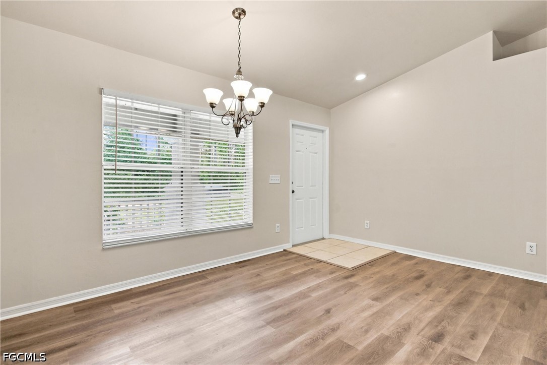 3 Bed SingleFamilyResidence for Sale in Mirror Lakes, FL — photo 12