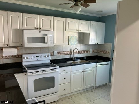 2 Bed Attached for Sale in Myerlee Circle Condo, FL, $1,900 — photo 12