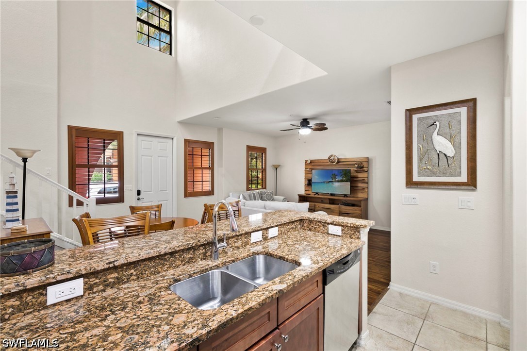 2 Bed Townhouse for Sale in Paseo, FL, $339,900 — photo 12