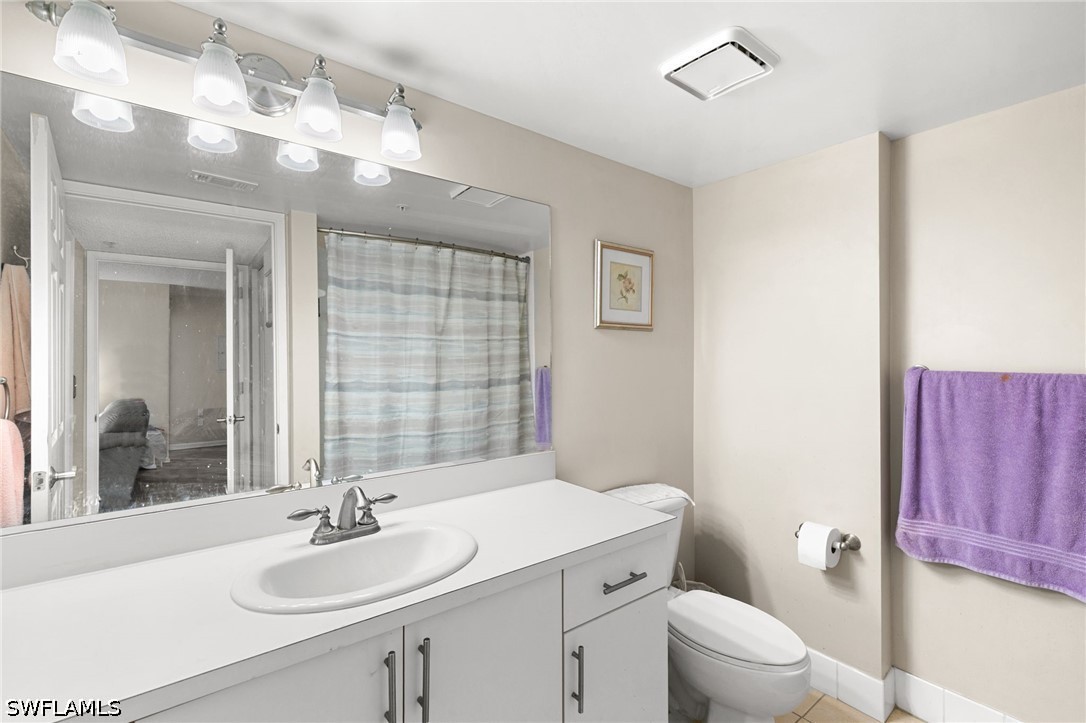 2 Bed Condominium for Sale in Napoli, FL, $214,900 — photo 12