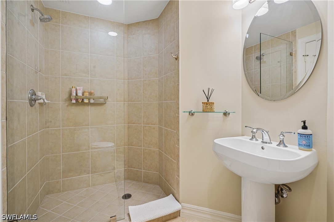 3 Bed Waterfront Home for Sale in Estero, photo 12