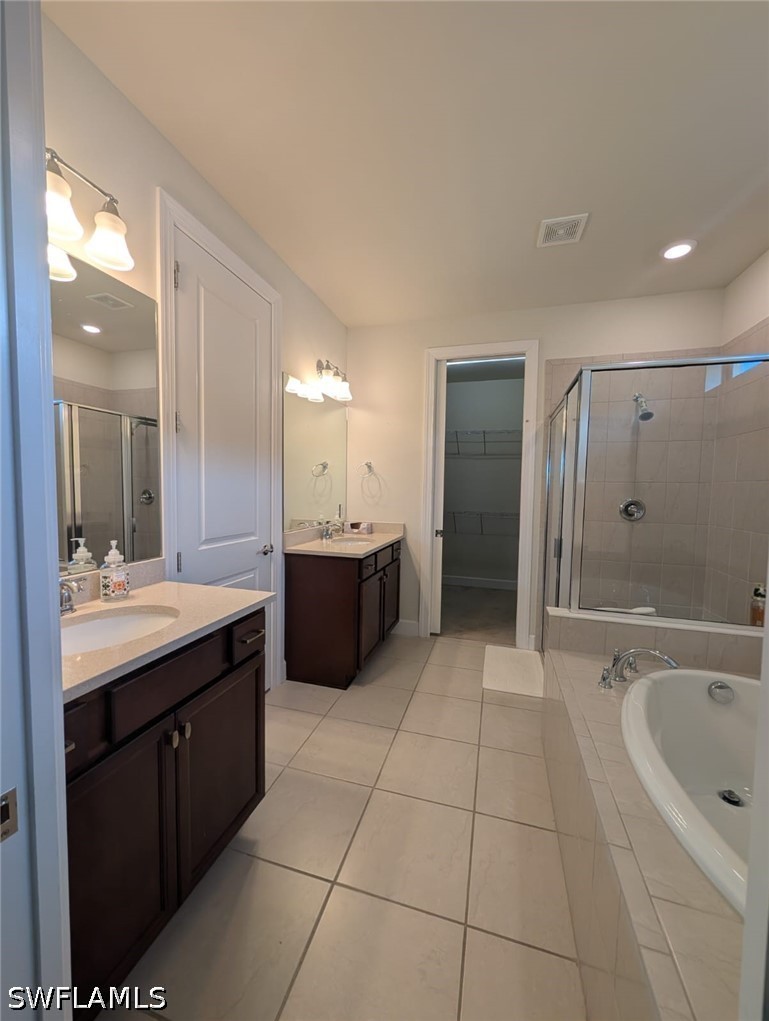 3 Bed Pool Home for Sale in Avalon Park, FL, $3,900 — photo 12