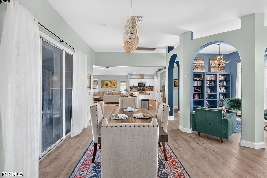 4 Bed SingleFamilyResidence for Sale in Mirror Lakes, FL — photo 12