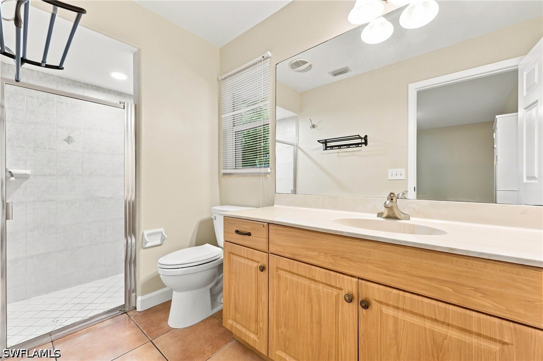 4 Bed Duplex for Sale in Heitmans, FL, $2,000 — photo 12