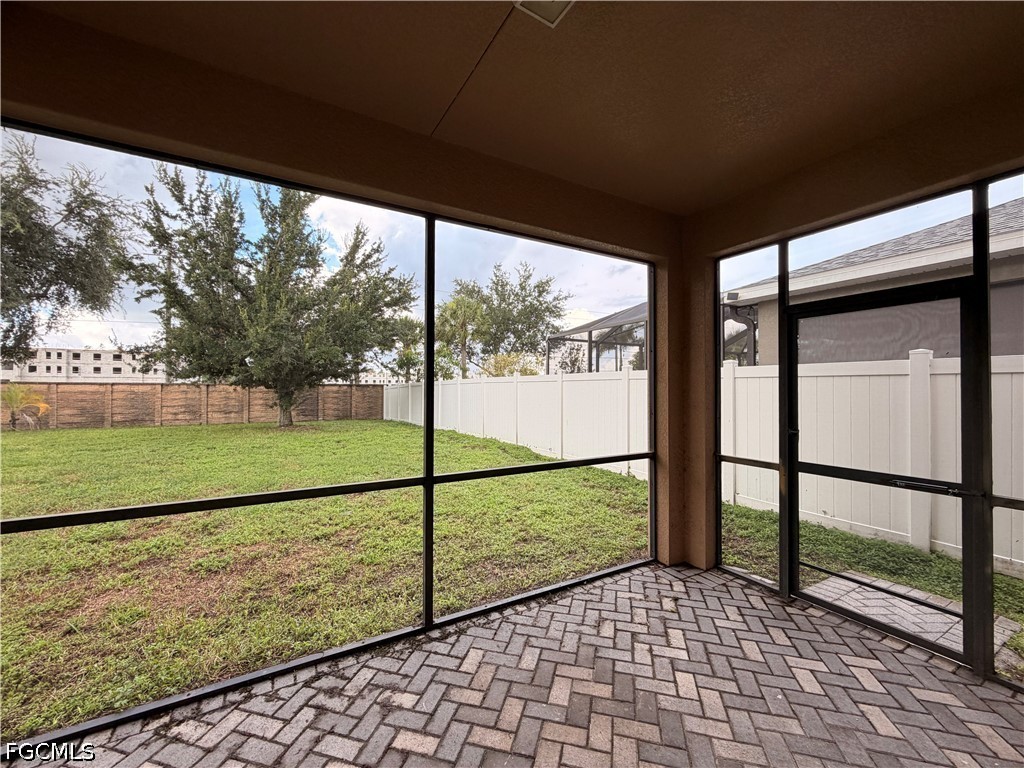 4 Bed SingleFamilyResidence for Sale in Sherwood, FL, $2,195 — photo 12