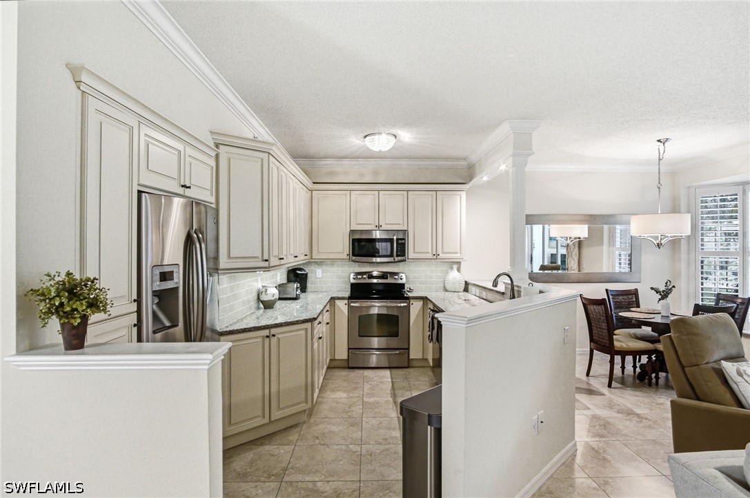 2 Bed Condominium for Sale in Silver Oaks, FL, $4,500 — photo 12