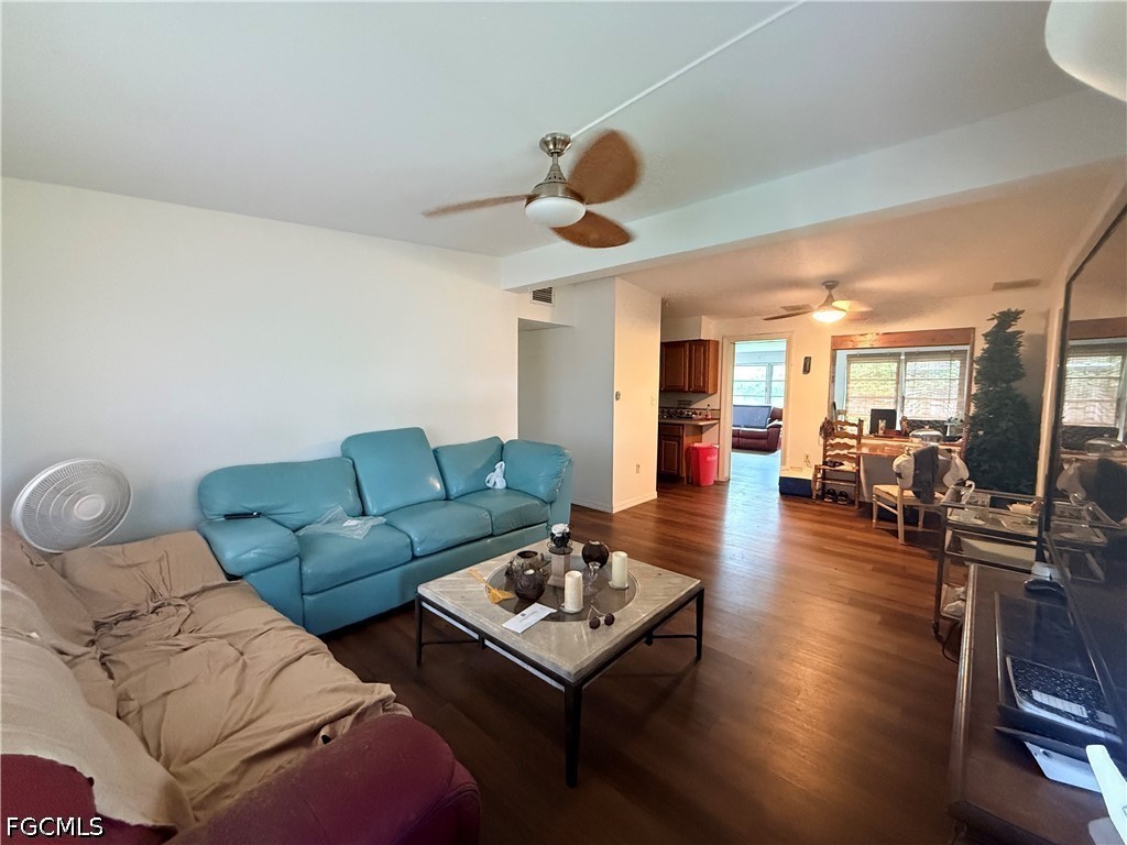 3 Bed SingleFamilyResidence for Sale in North Fort Myers, photo 12