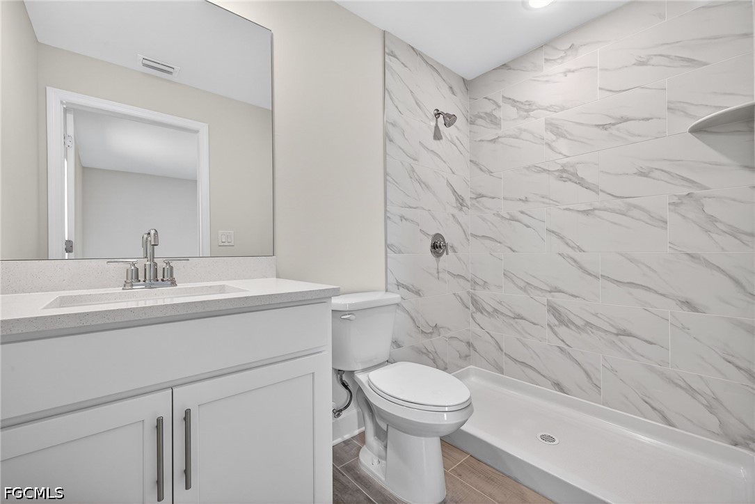 4 Bed SingleFamilyResidence for Sale in Cape Coral, FL — photo 12