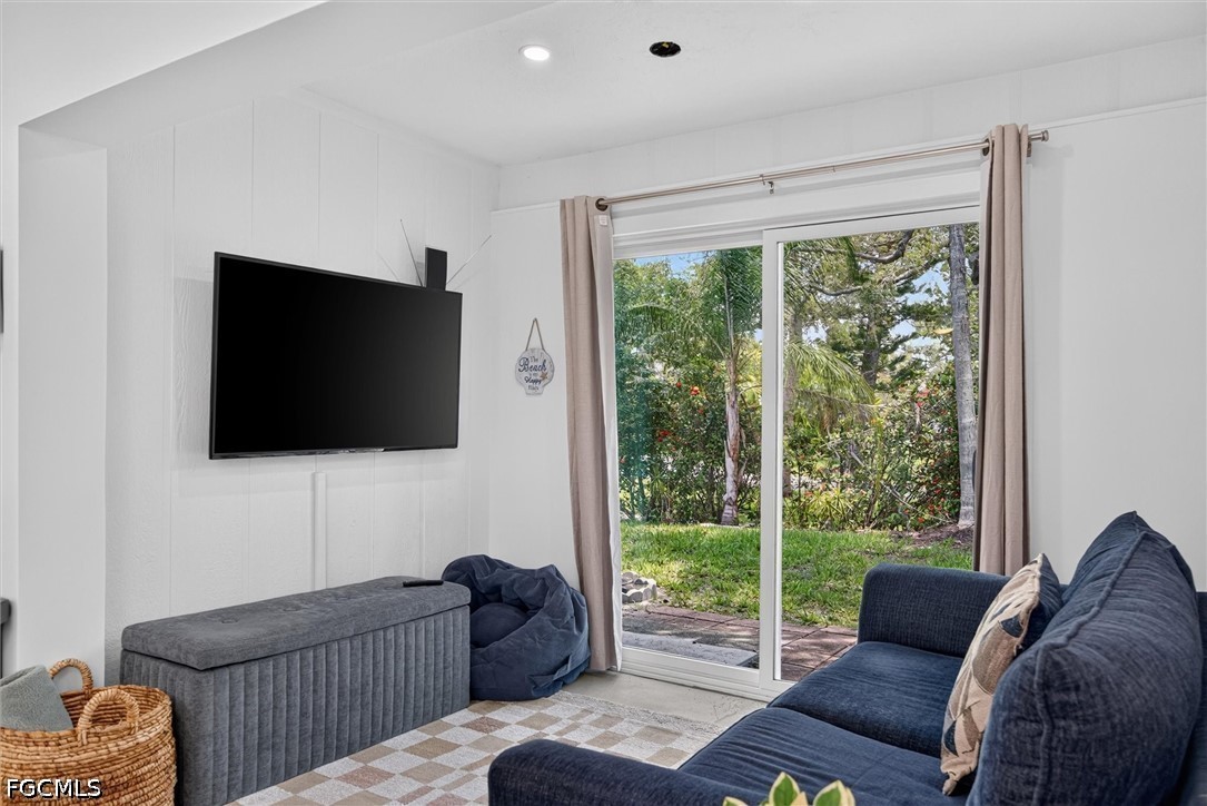 2 Bed Duplex for Sale in Bonita Springs, photo 12