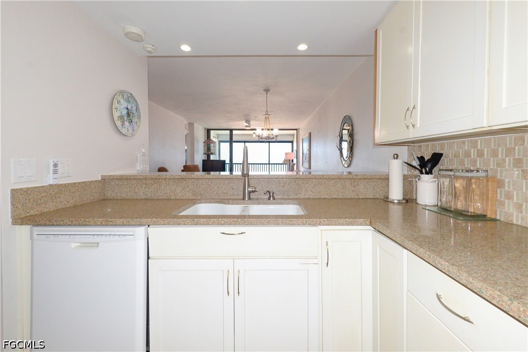 2 Bed Pool Home for Sale in Sunset Condo, photo 12