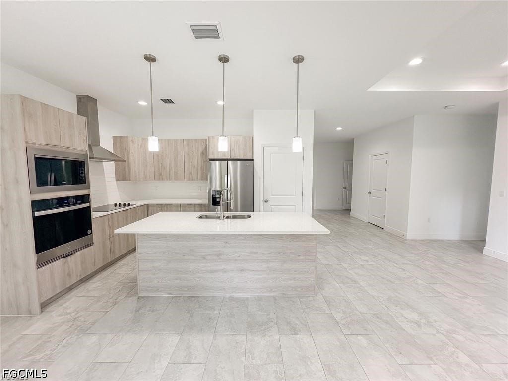 3 Bed SingleFamilyResidence for Sale in Labelle, FL, $2,100 — photo 12