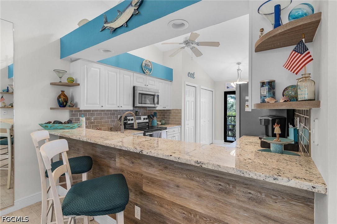 2 Bed Condominium for Sale in Verandas, FL, $300,000 — photo 12