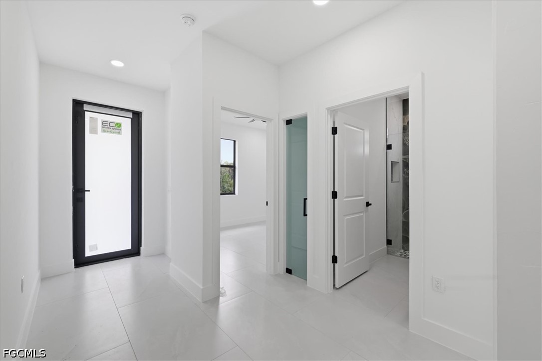 3 Bed SingleFamilyResidence for Sale in Not Applicable, FL — photo 12