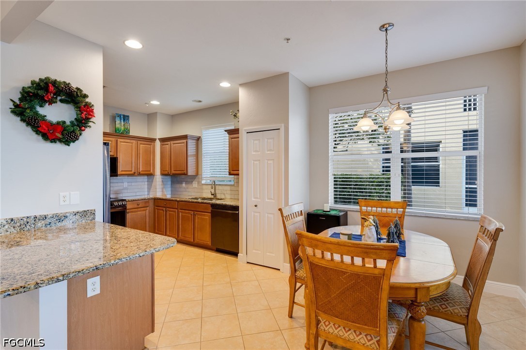 2 Bed Waterfront Home for Sale in Hamilton, FL, $339,900 — photo 12