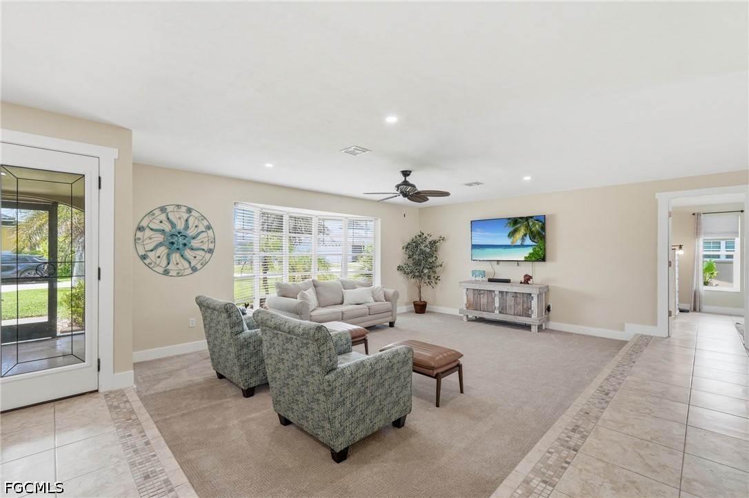 3 Bed Pool Home for Sale in Cape Coral, photo 12