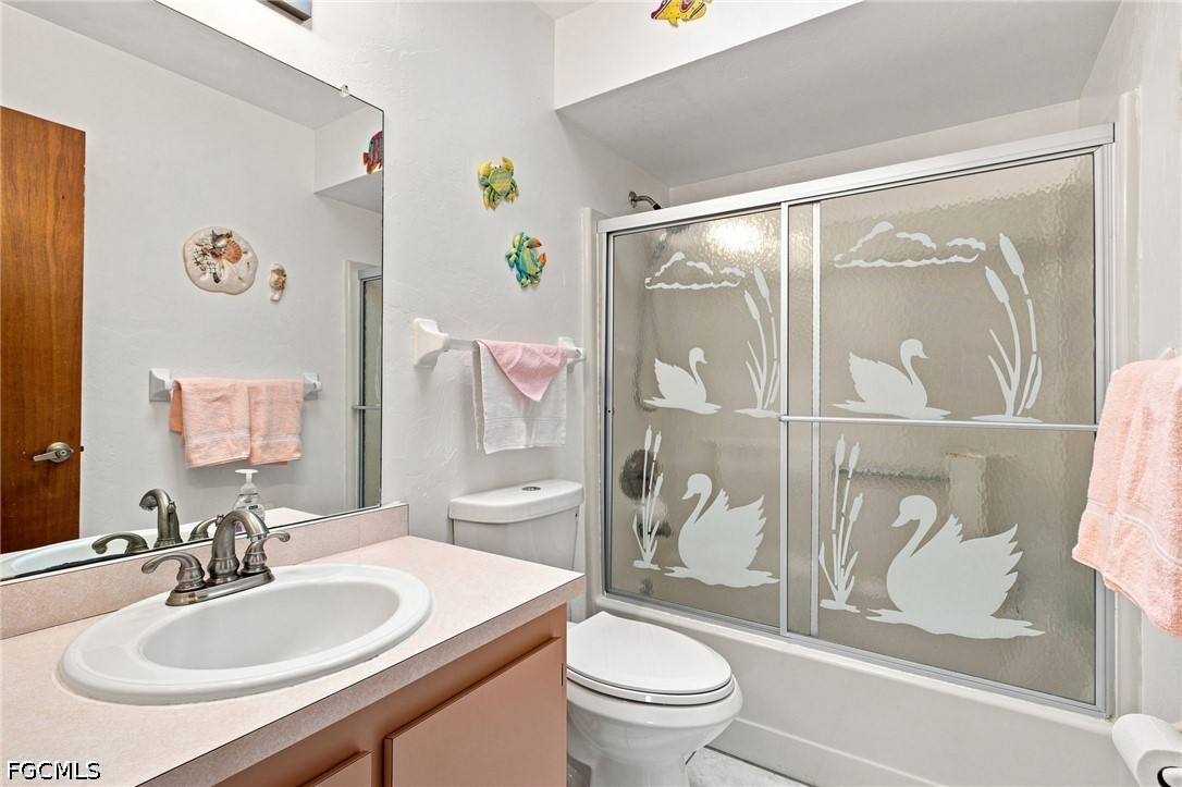 3 Bed Pool Home for Sale in Cape Coral, photo 12