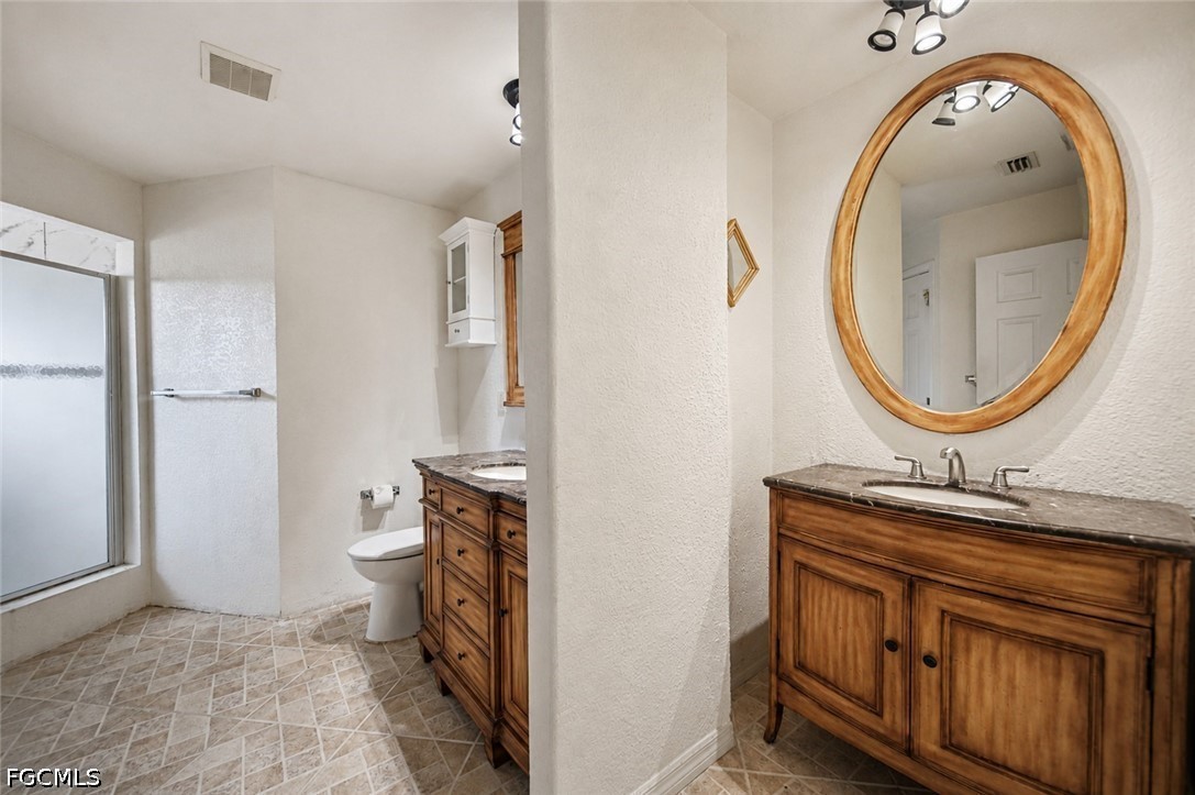 4 Bed SingleFamilyResidence for Sale in Lehigh Acres, photo 12