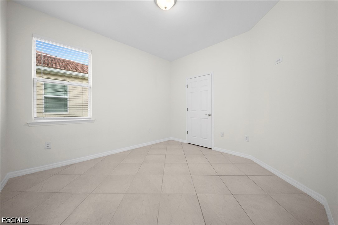 2 Bed Attached for Sale in Lindsford, FL, $1,995 — photo 12