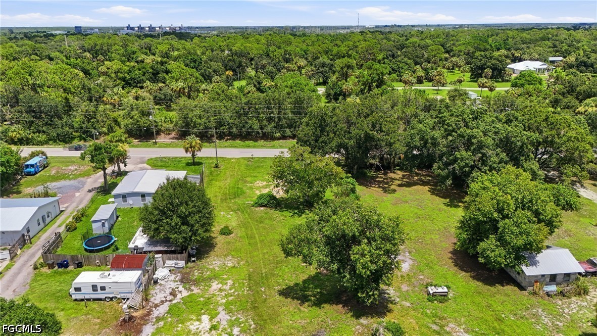 Residential for Sale in Fort Myers, photo 12
