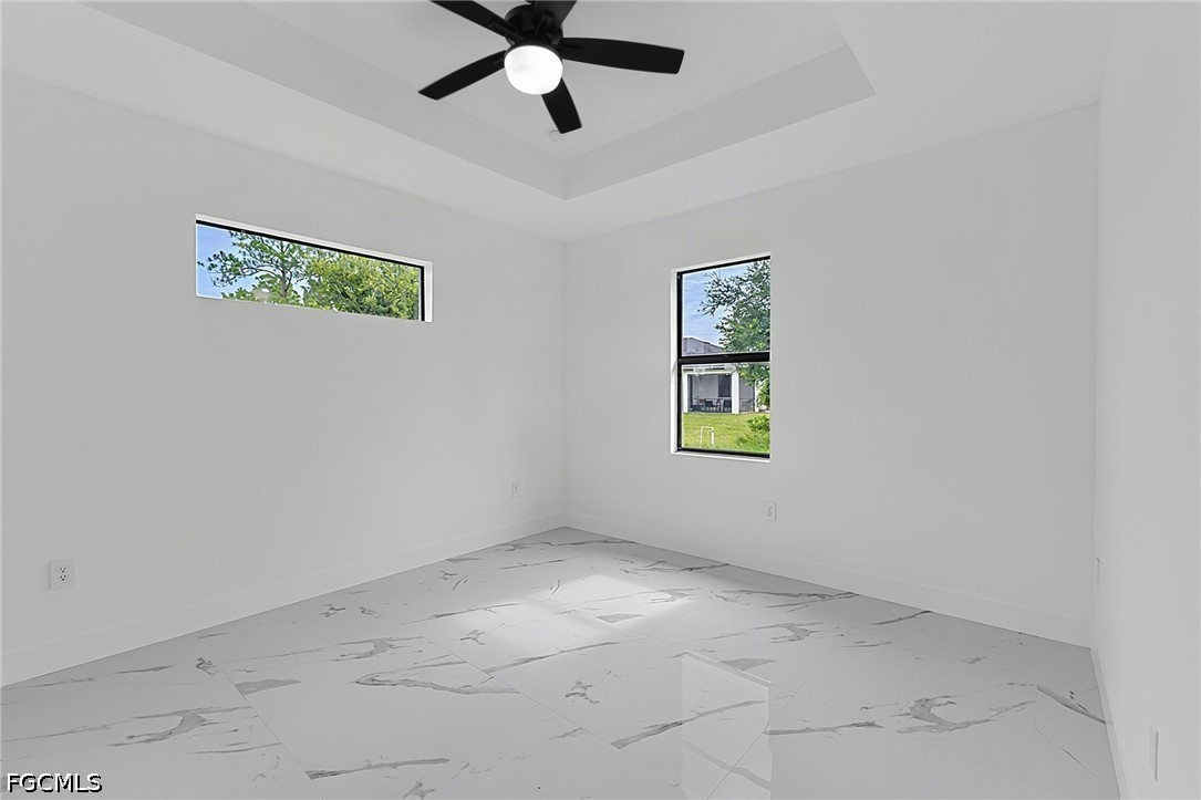 3 Bed SingleFamilyResidence for Sale in Lehigh Acres, photo 12