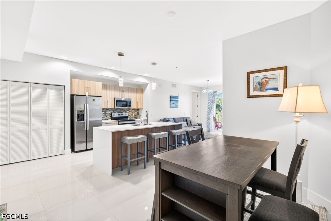 2 Bed Condominium for Sale in Royal Pointe, photo 12