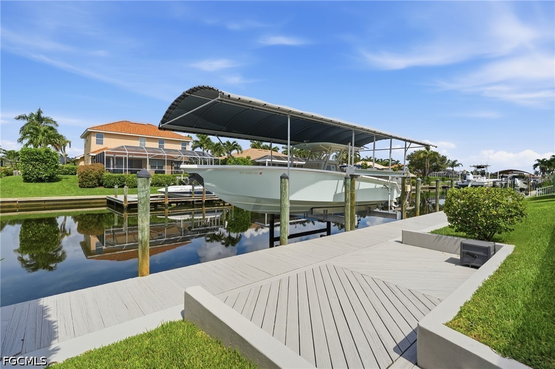 3 Bed Pool Home for Sale in Cape Coral, photo 12