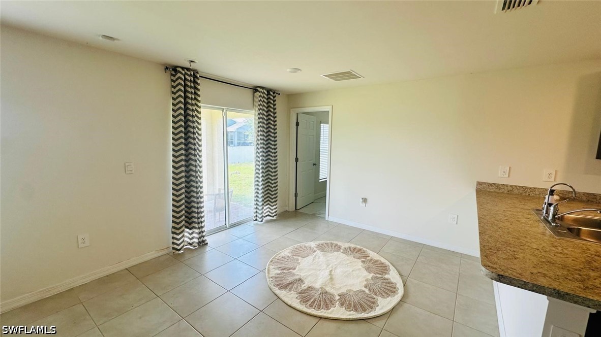 3 Bed SingleFamilyResidence for Sale in Lehigh Acres, photo 12