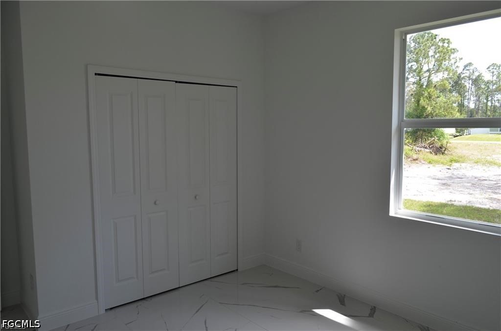 3 Bed SingleFamilyResidence for Sale in Lehigh Acres, photo 12