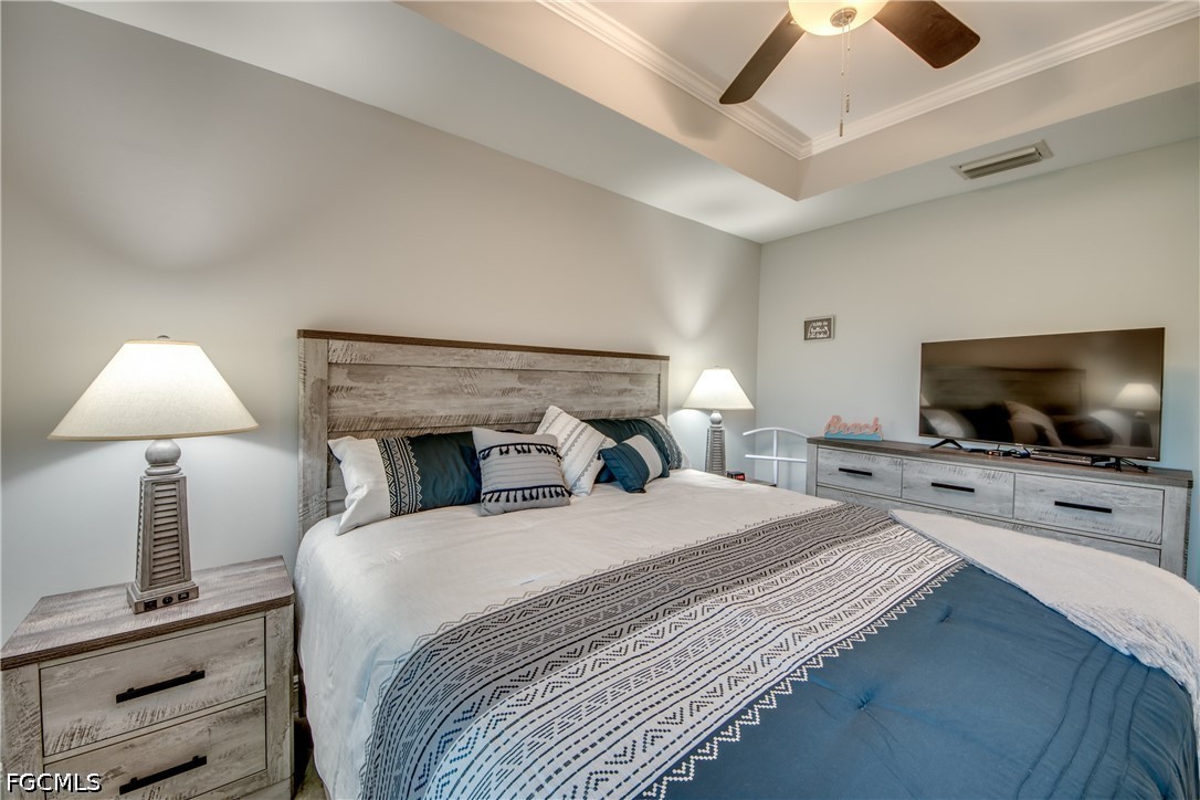 3 Bed Pool Home for Sale in Cape Coral, photo 12