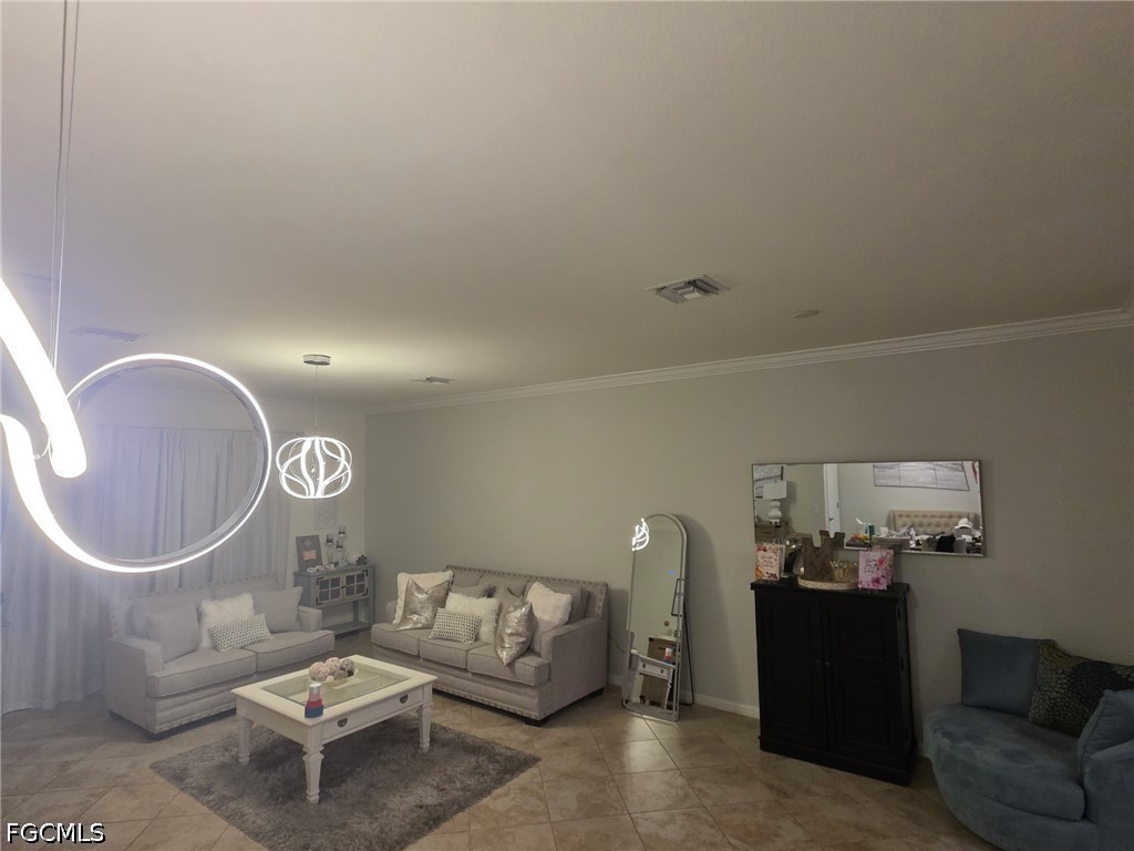 3 Bed Townhouse for Sale in Naples, photo 12