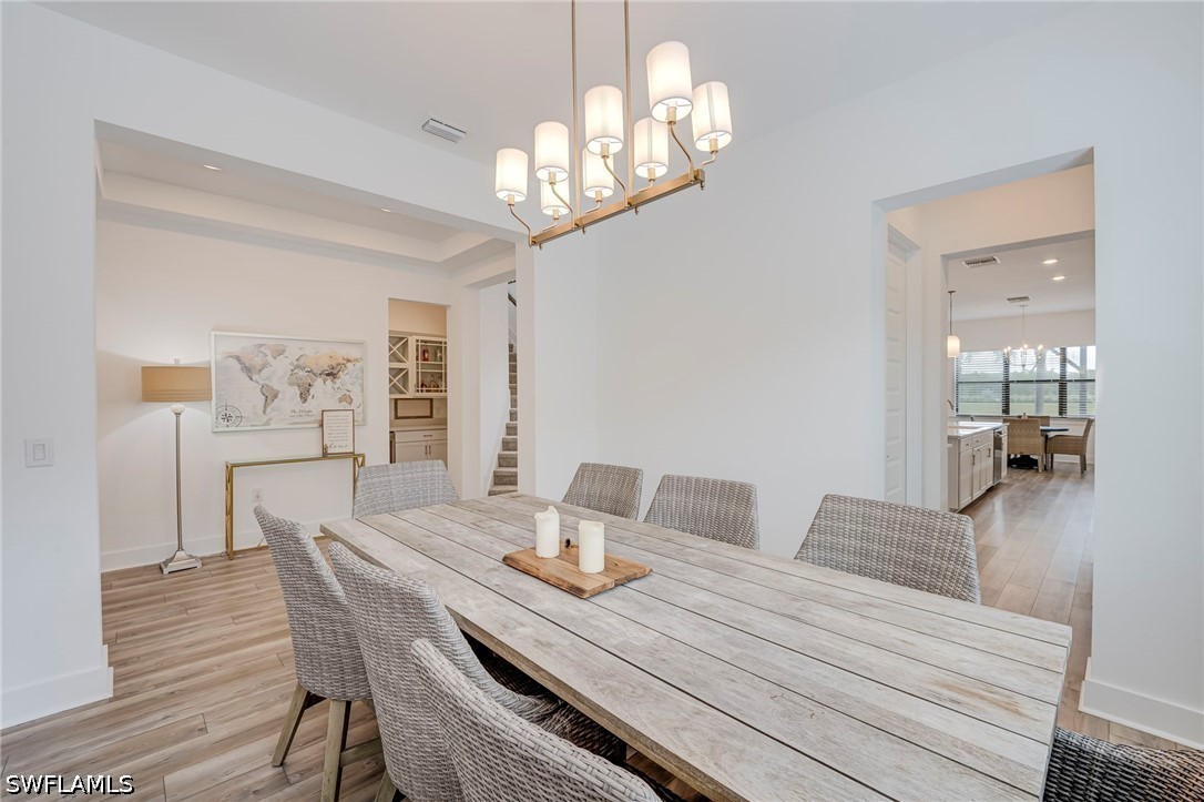 5 Bed Pool Home for Sale in Avalon Park, photo 12