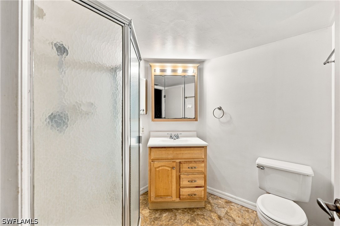 2 Bed Condominium for Sale in Naples, photo 12