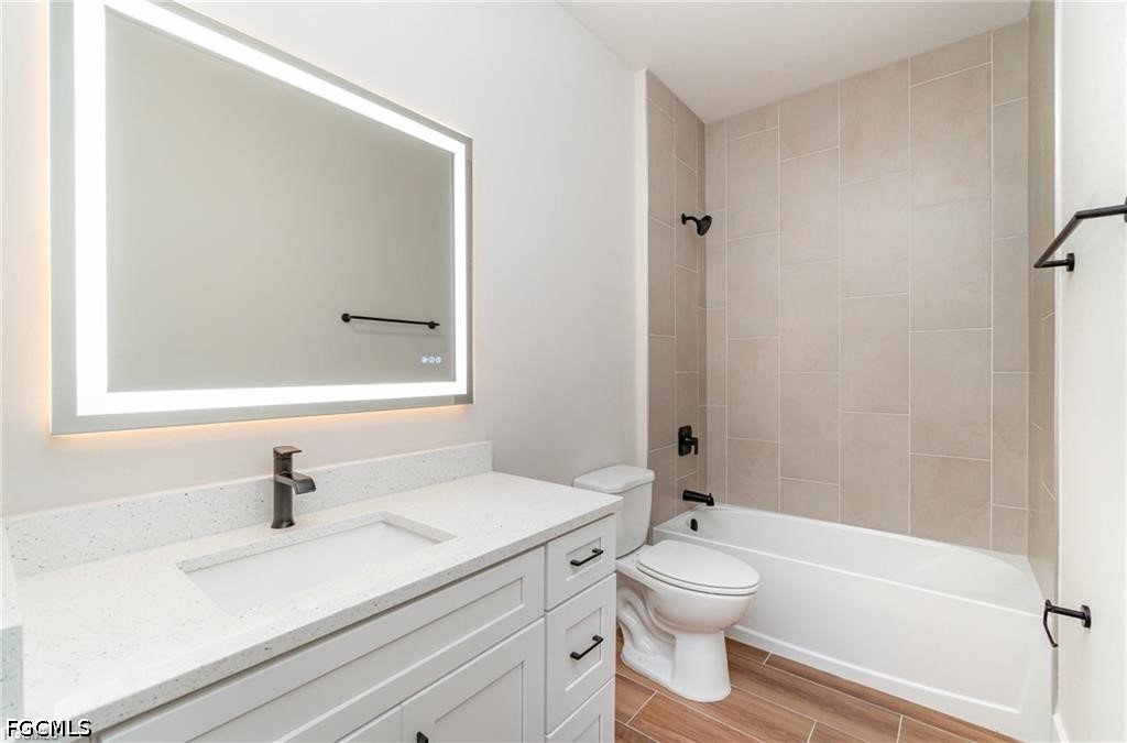 4 Bed Pool Home for Sale in Cape Coral, photo 12