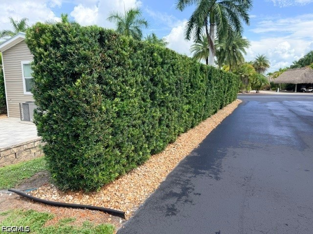 1 Bed SingleFamilyResidence for Sale in Fort Myers, photo 12