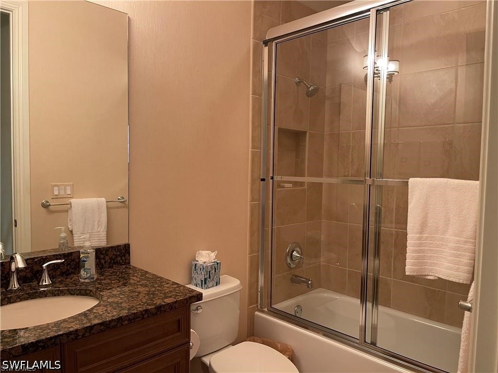 3 Bed Pool Home for Sale in Caldecott, photo 12