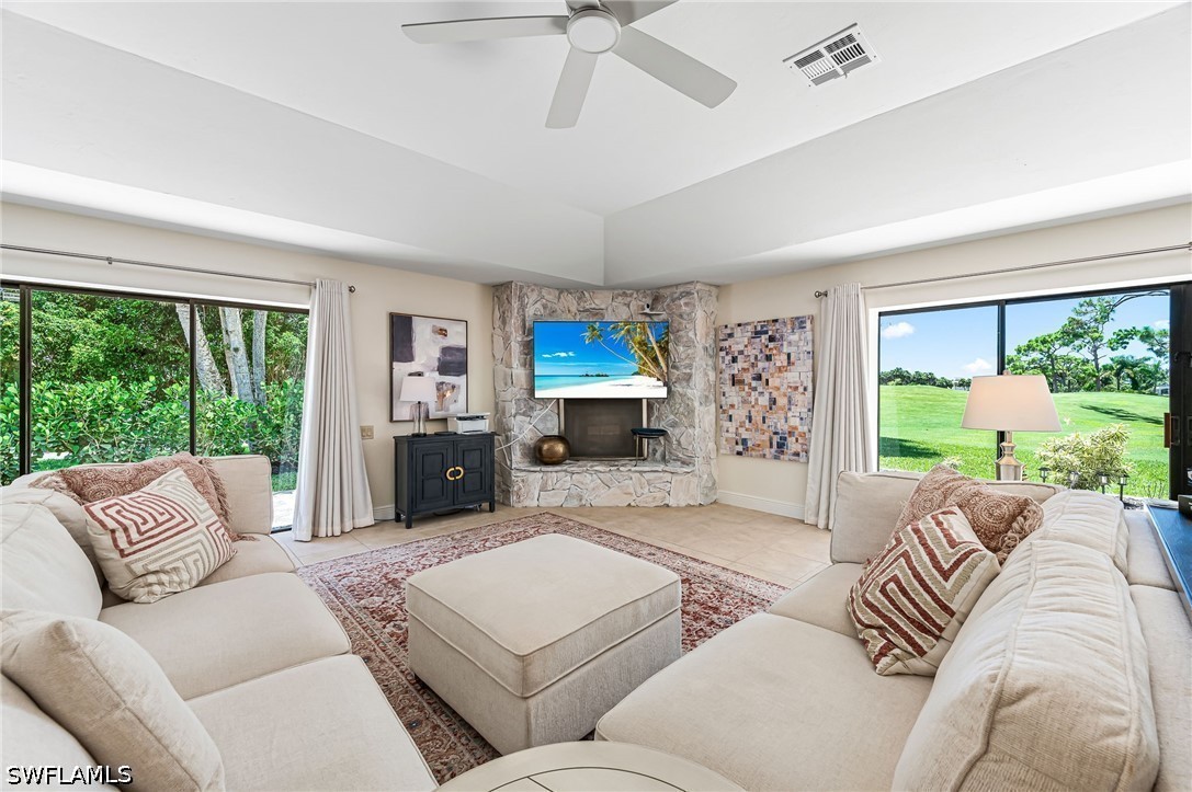 3 Bed SingleFamilyResidence for Sale in Spanish Wells, photo 12