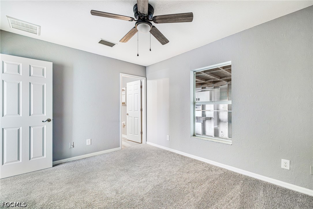 3 Bed SingleFamilyResidence for Sale in Port Charlotte, photo 12