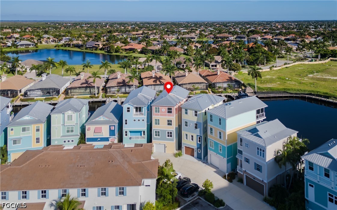 4 Bed Waterfront Home for Sale in Cape Coral, photo 12