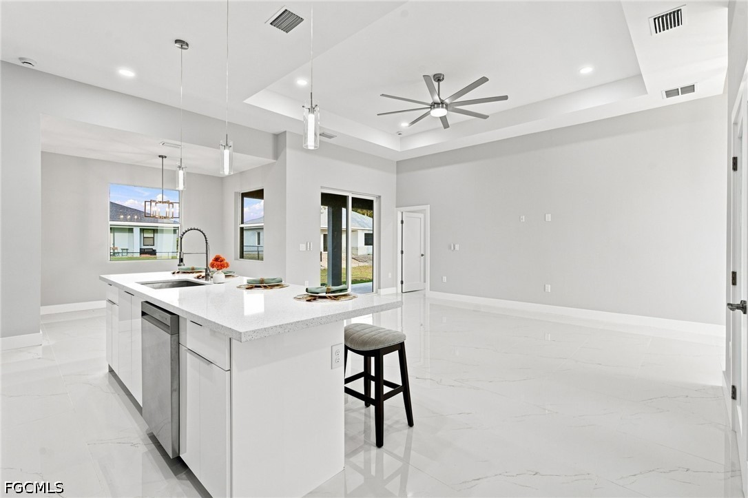 3 Bed SingleFamilyResidence for Sale in Lehigh Acres, photo 12