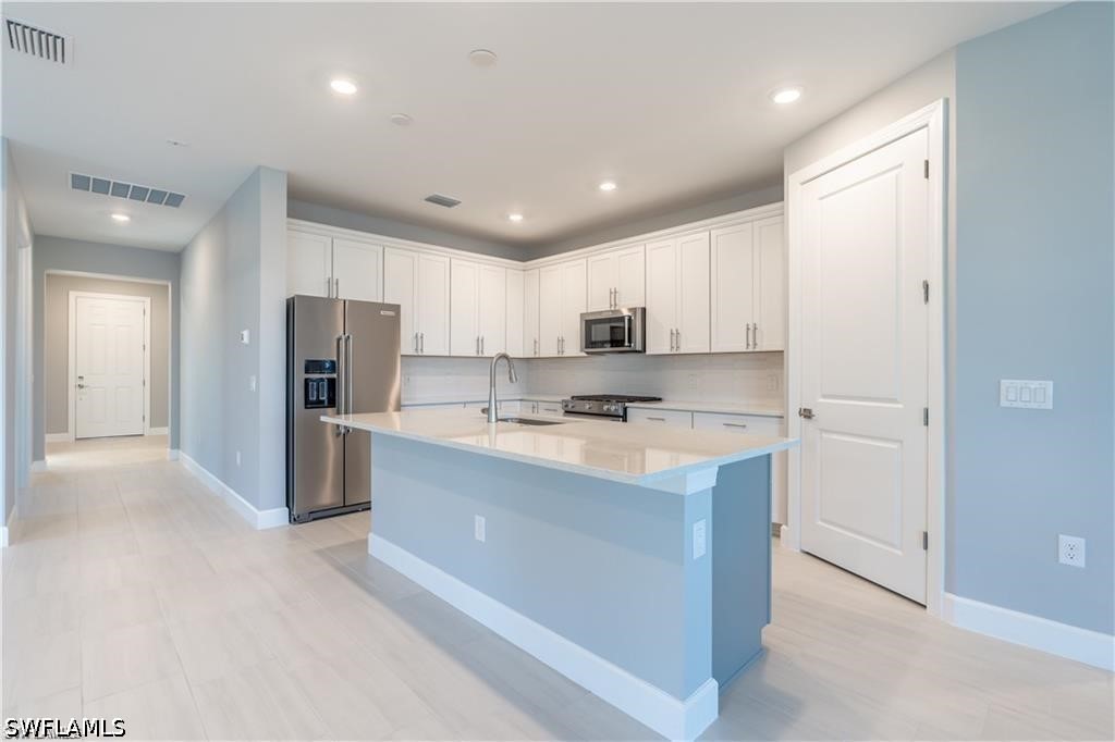 4 Bed Pool Home for Sale in Verdana Village, photo 12